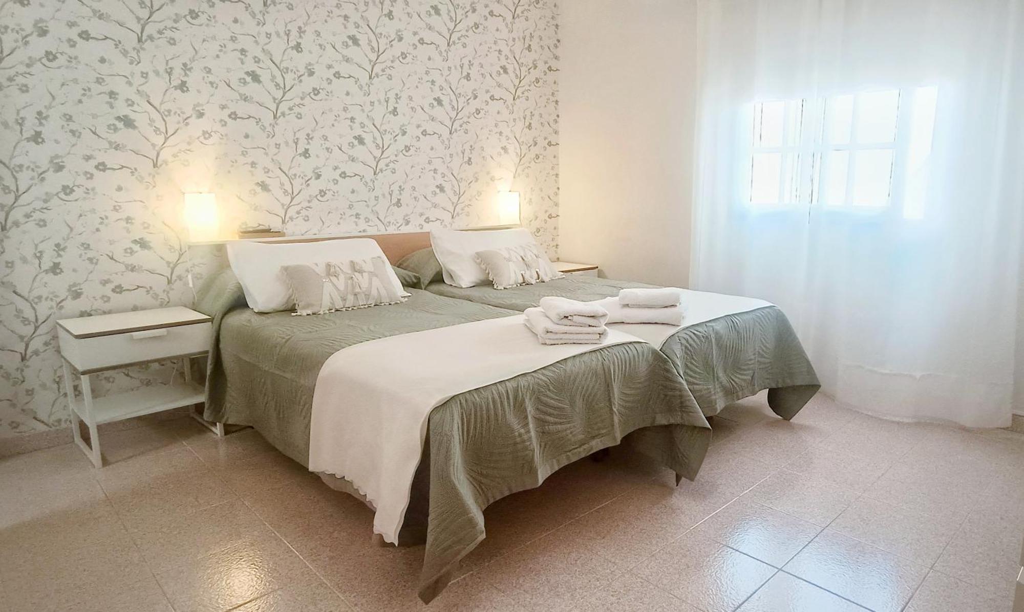 Center Santa Cruz, Alojamiento Centrico Con Gran Terraza, Cocina , Salon Y Banos, Todo Privado Екстер'єр фото